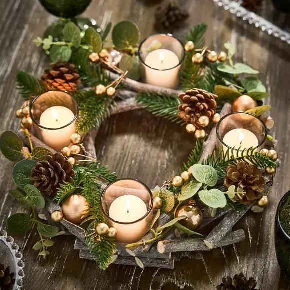 Eucalyptus Candle Holder Wreath - Gold, Glass image