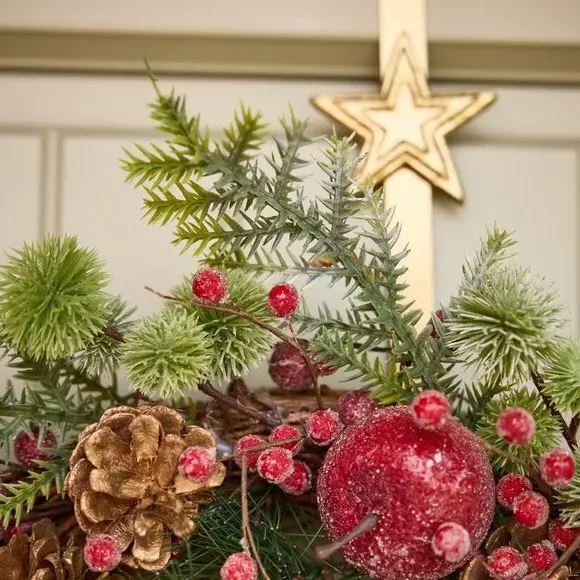 Large Candy Apple Wreath - Red, Grapevine