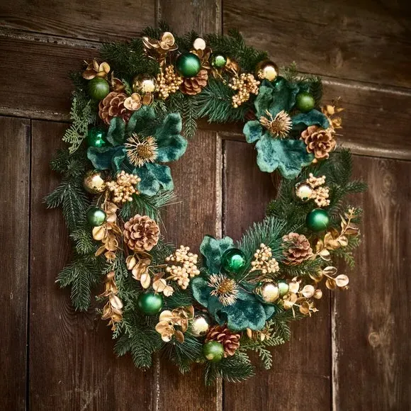 Large Velvet Bloom Wreath - Green, Mixed Materials image