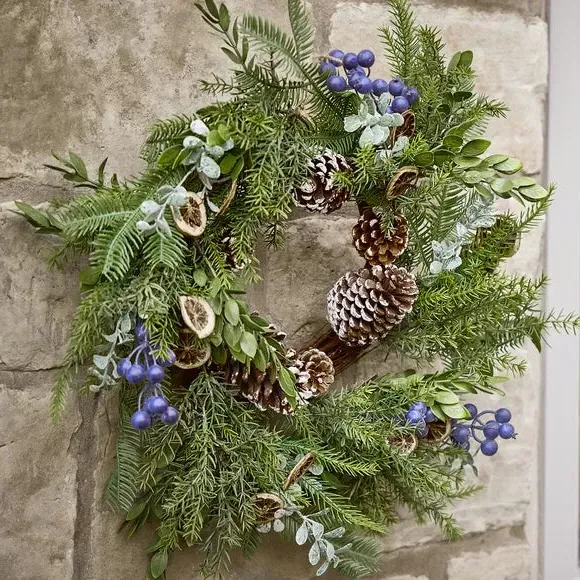 Winter Citrus Wreath - Green, Grapevine