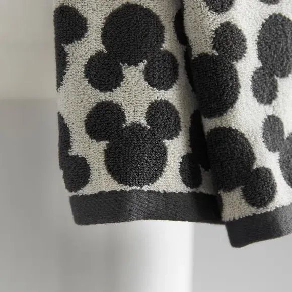 Cotton Bath Towel with Pattern - Grey