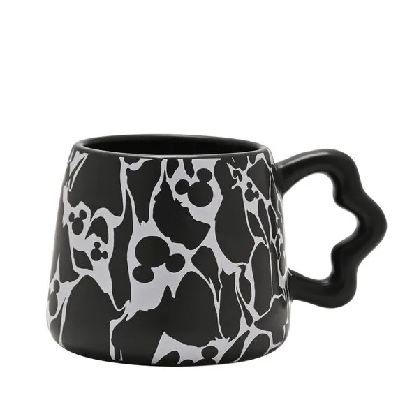 Crackled Mug with Wavy Handle - Black, Dolomite