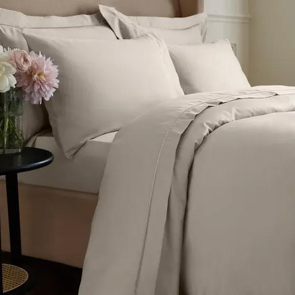 1000 Thread Count Flat Sheet - Champagne, Cotton image