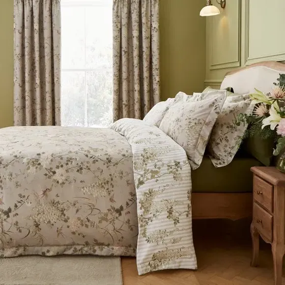 Duvet Cover Set with Floral Design - Natural