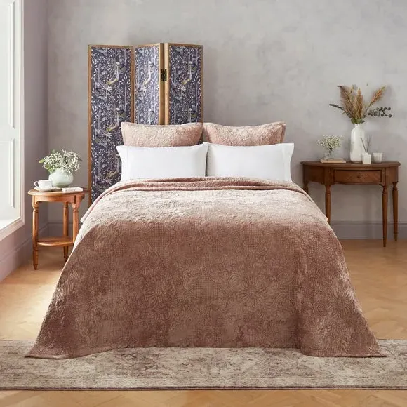 Embroidered Bedspread - Rose, Velvet image