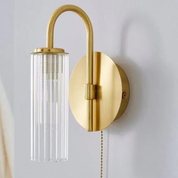 Henstone Wall Light with Pull Cord - Gold, Glass