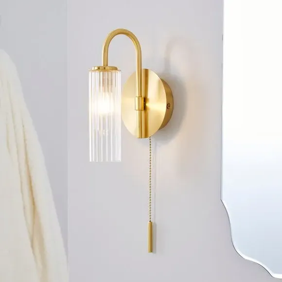 Henstone Wall Light with Pull Cord - Gold, Glass image