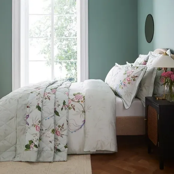 Love Bird Bedspread - Celadon, Cotton Sateen