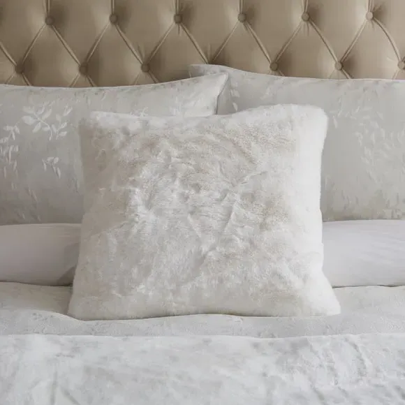 Continental Cushion with Zip - White, Faux Fur image