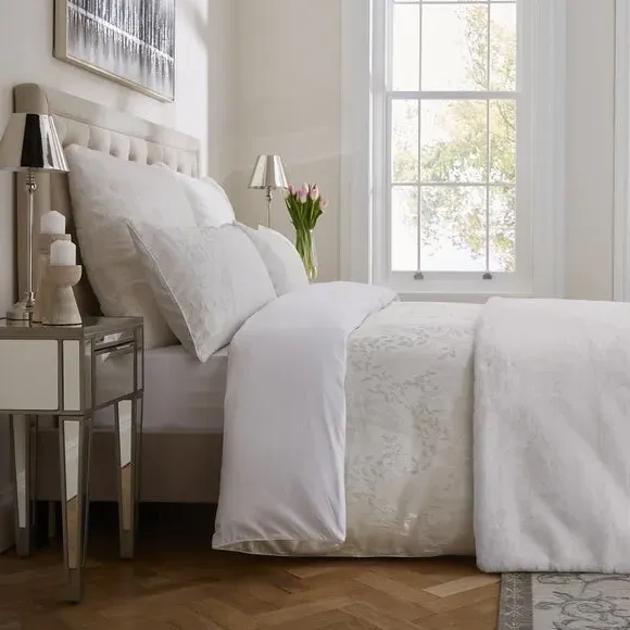 Faux Fur Bedspread - White, Polyester