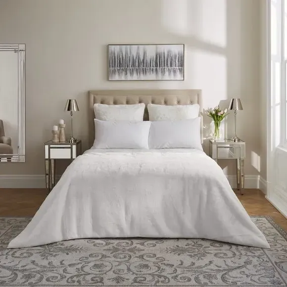 Faux Fur Bedspread - White, Polyester image