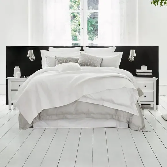 Quilted Bedspread Embroidered - White, Cotton