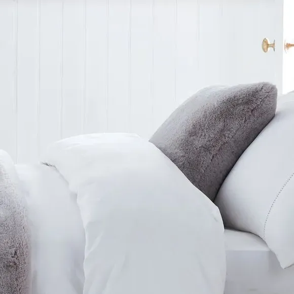 Square Cushion with Faux Fur - Grey image