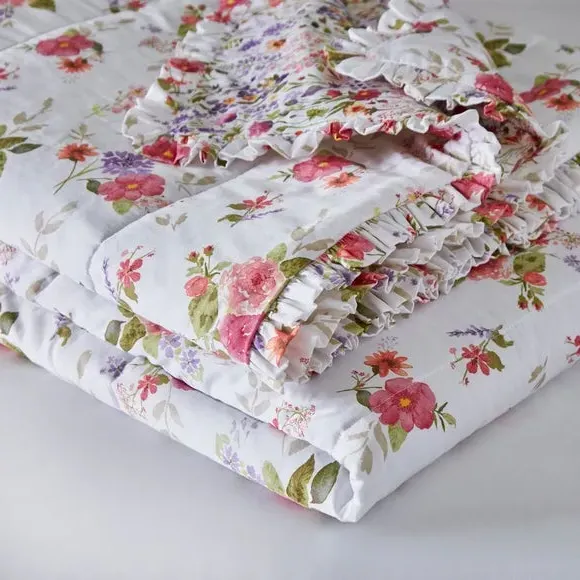 Quilted Bedspread with Ruffle Edge - White, Cotton