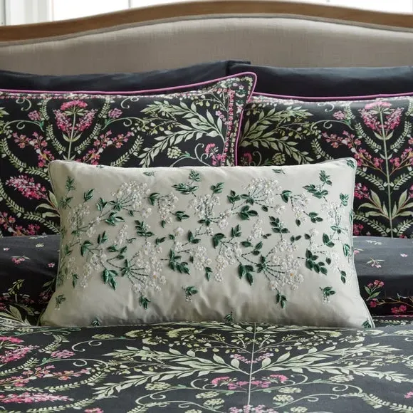 Rectangle Cushion with Embroidery - Green, Linen