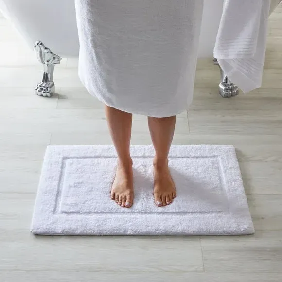 Soft Bath Mat - White, Cotton Blend