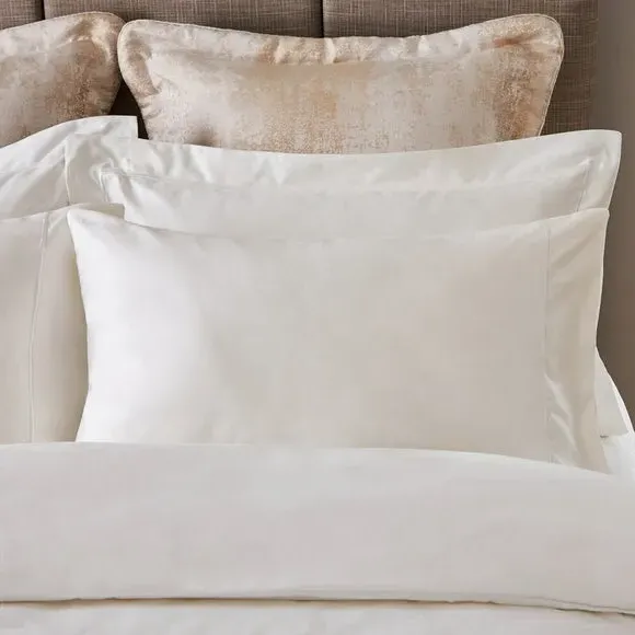 Standard Pillowcase 1000 Thread Count - Cream image
