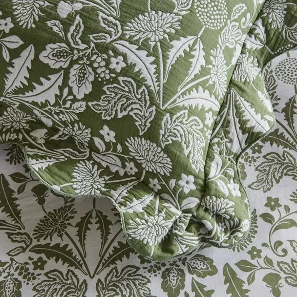 Standard Pillowcase Pair - Green, Matelassé
