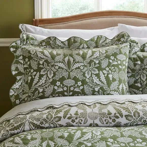 Standard Pillowcase Pair - Green, Matelassé image