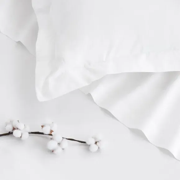 V-Shaped Pillowcase - White, Cotton Sateen