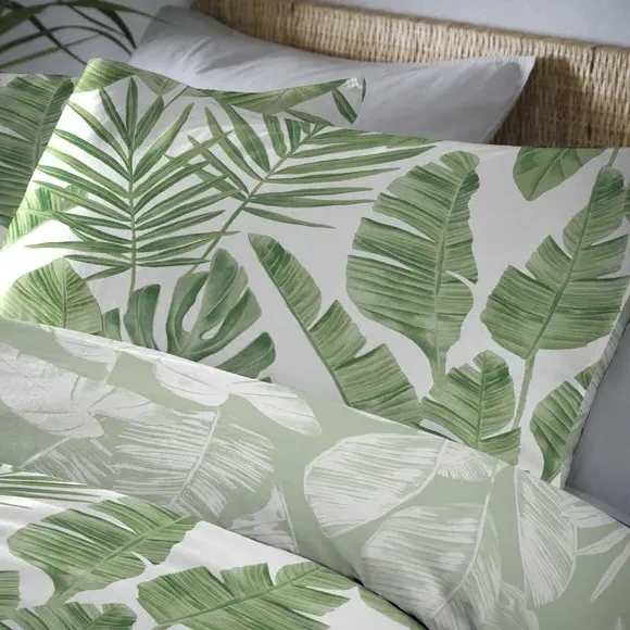 Duvet Cover Set with Leaf Print - Green, Polycotton