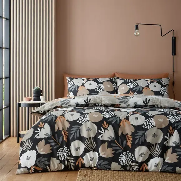 Duvet Cover Set with Pillowcase - Black, Polycotton image