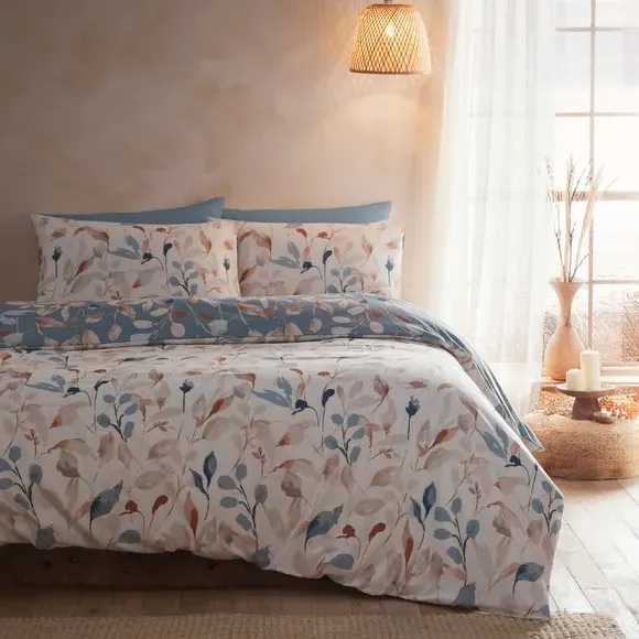 Duvet Cover Set with Pillowcase - Blue, Polycotton image