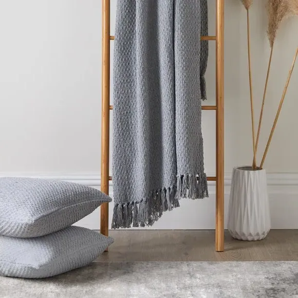 Throw Blanket with Tassels - Grey, Polyester