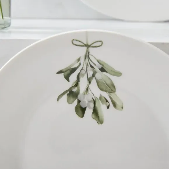 12 Piece Dinner Set with Mistletoe Design - White