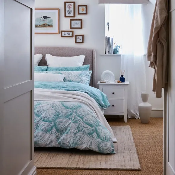 2-Drawer Bedside Table - White