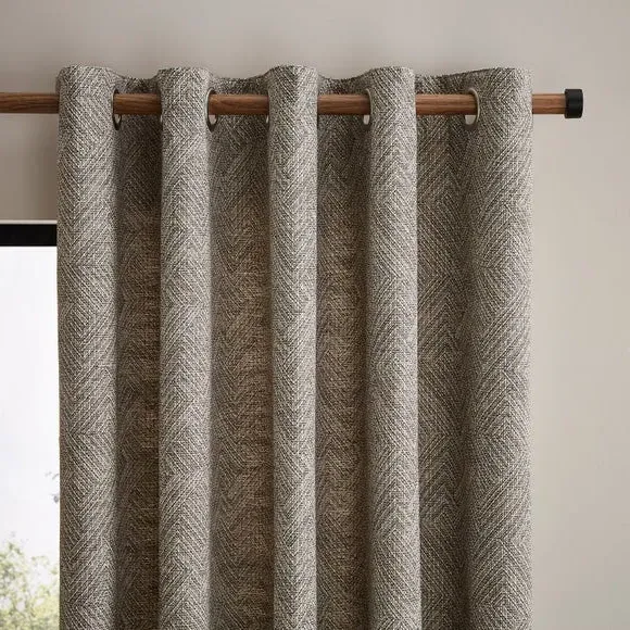 2-Panel Eyelet Curtains Global Design - Chocolate image
