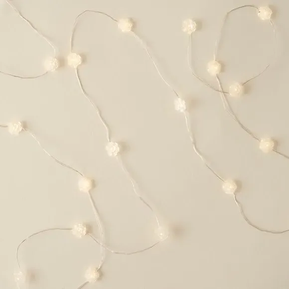 20 LED Snowflake String Lights - Warm White