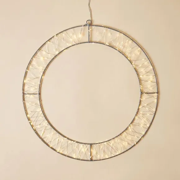 200 LED Light Up Wreath - Clear, Metal