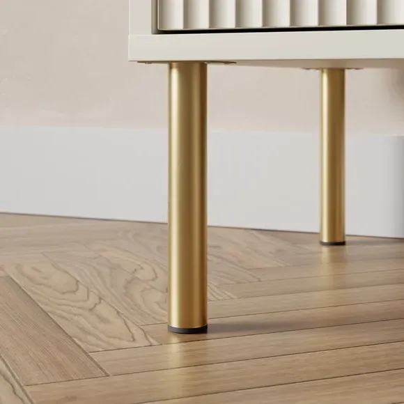 3-Drawer Chest with Ribbed Detail - Natural Oak