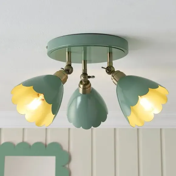 3-Light Adjustable Spotlight - Lilypad