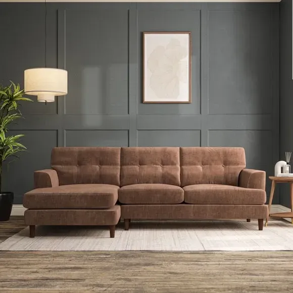 3-Seater Chaise Sofa with High Legs - Clay