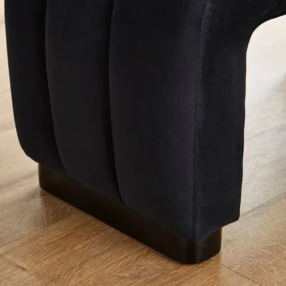 3-Seater Dining Bench with Curved Detail - Black, Velvet