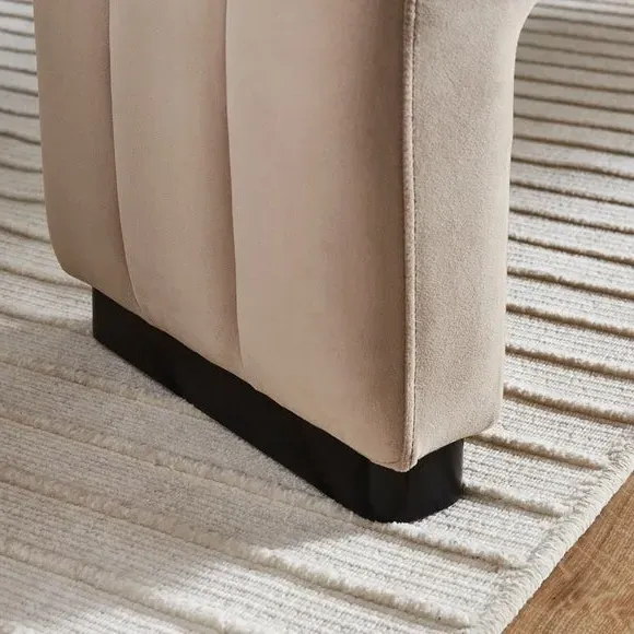 3-Seater Dining Bench with Curved Detail - Mink, Velvet