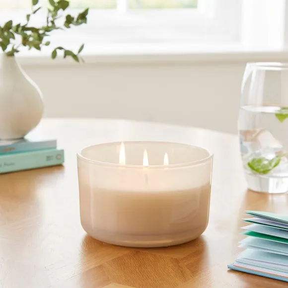 3-Wick Candle 30hr Burn Time - Brown, Wax image