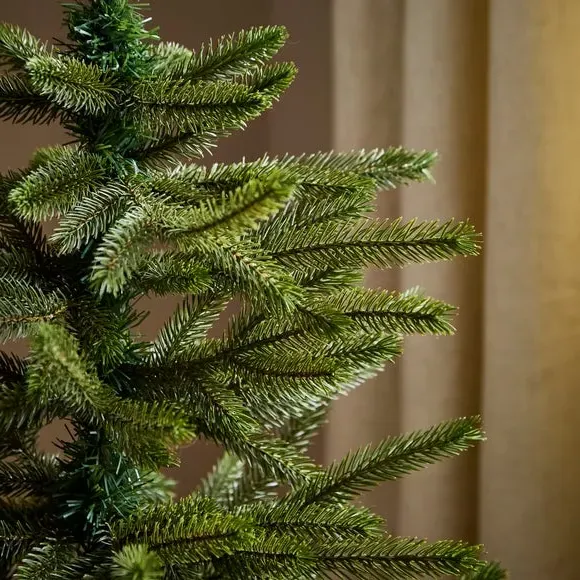 3ft Christmas Tree with Burlap Base - Green