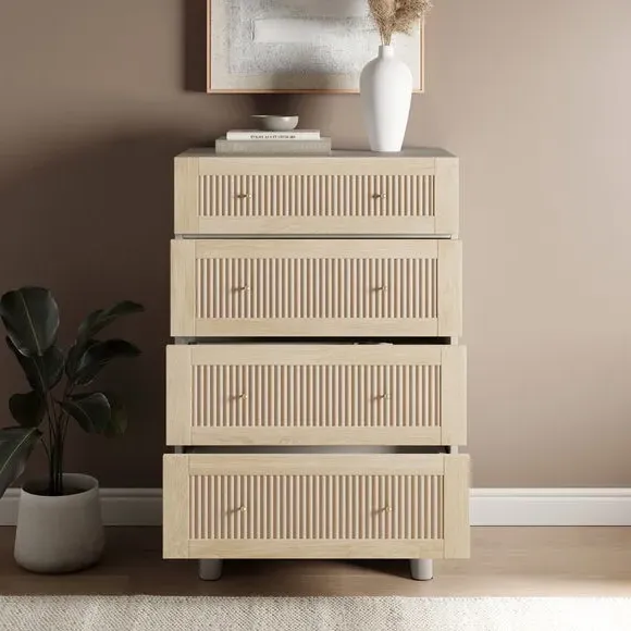 4-Drawer Chest with Gold Handles - Light Oak