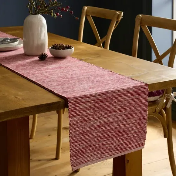 4-Piece Placemat Set with Runner - Red, Cotton