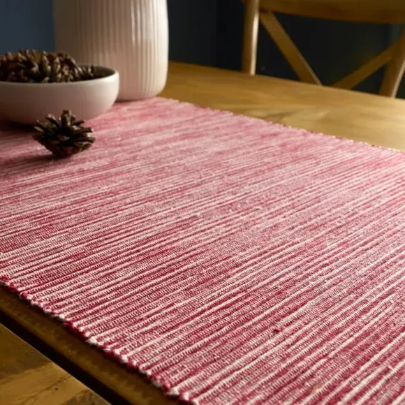 4-Piece Placemat Set with Runner - Red, Cotton