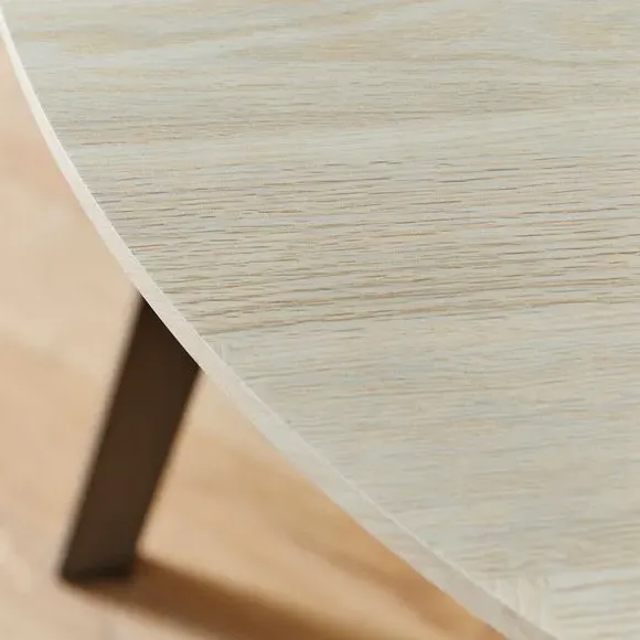 4-Seater Round Dining Table - Light Wood, Veneer