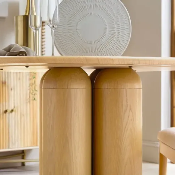 4-Seater Round Dining Table - Oak, Wood