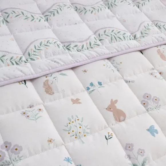 4 Tog Quilt with Bunny Print - White, Cotton