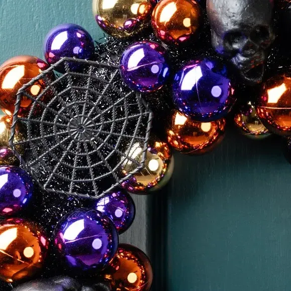 45cm Halloween Bauble Wreath - Multicolor