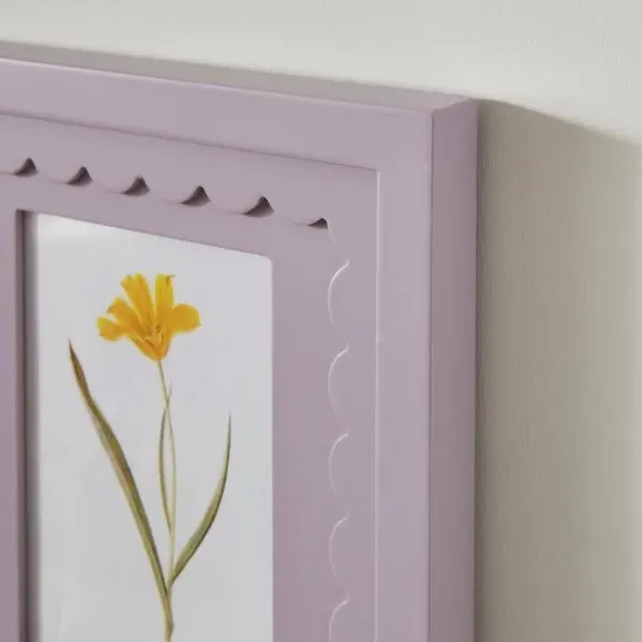 5-Photo Frame Scalloped Design - Lilac