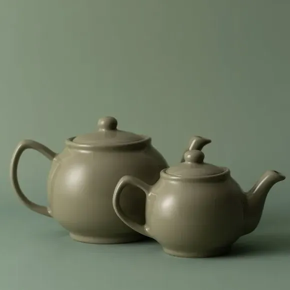 6-Cup Teapot with Non-Drip Spout - Green, Stoneware