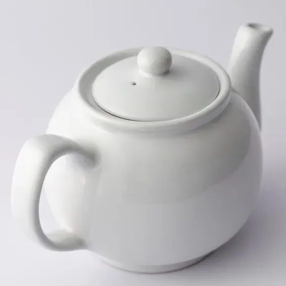 6-Cup Teapot with Non-Drip Spout - White, Stoneware